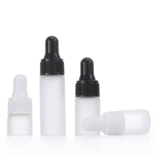 3 ml 5 ml droppflaska av klart glas Miniflaska med eterisk olja i frostat glas